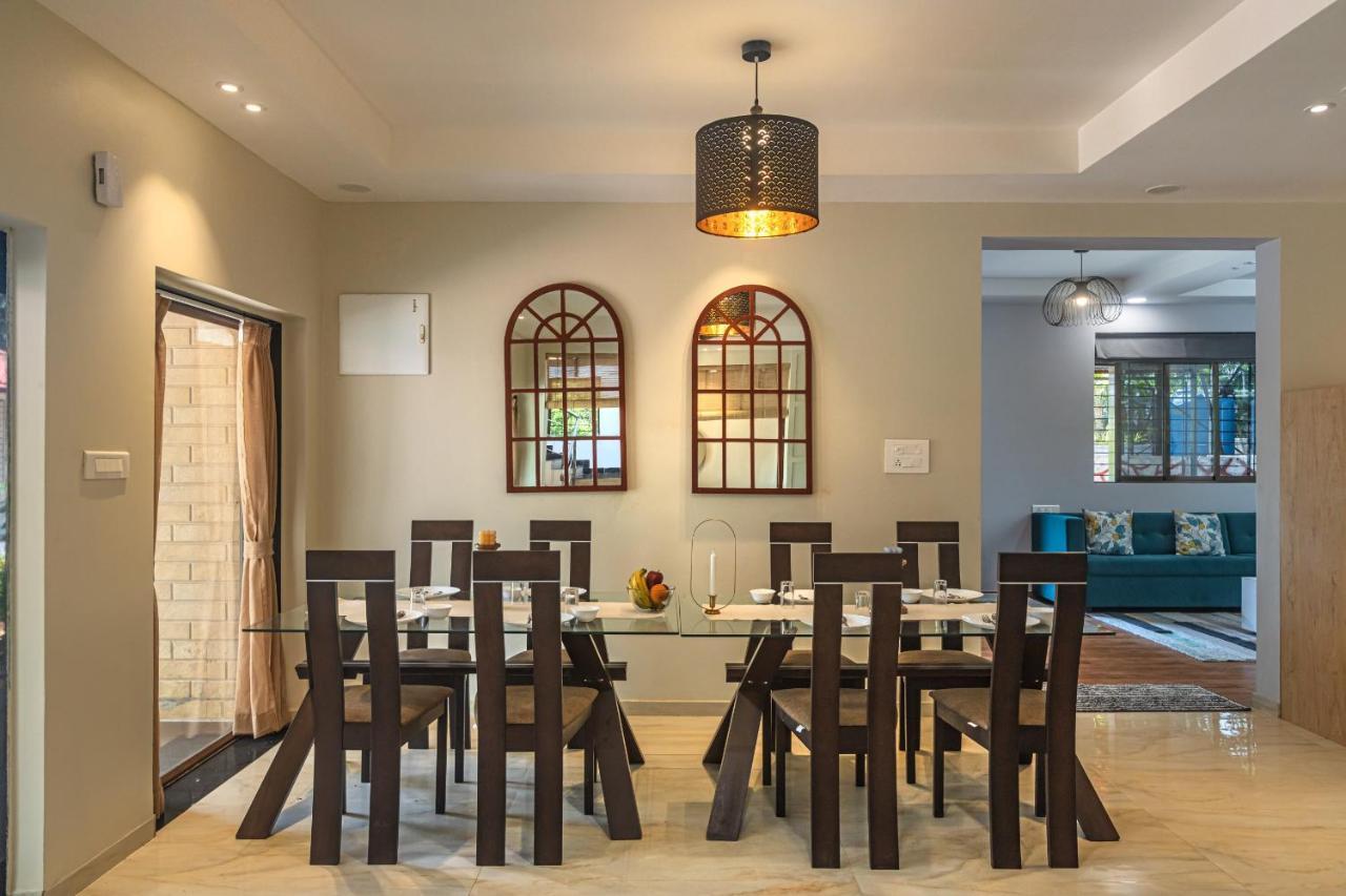 קארג'אט Saffronstays Riverfront Manor, 5-Bdr Pool Villa By Pej River מראה חיצוני תמונה