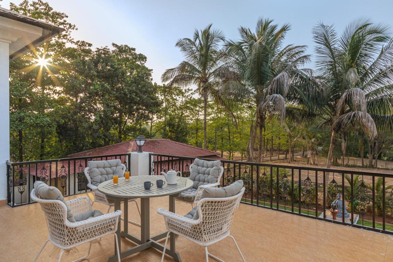 קארג'אט Saffronstays Riverfront Manor, 5-Bdr Pool Villa By Pej River מראה חיצוני תמונה