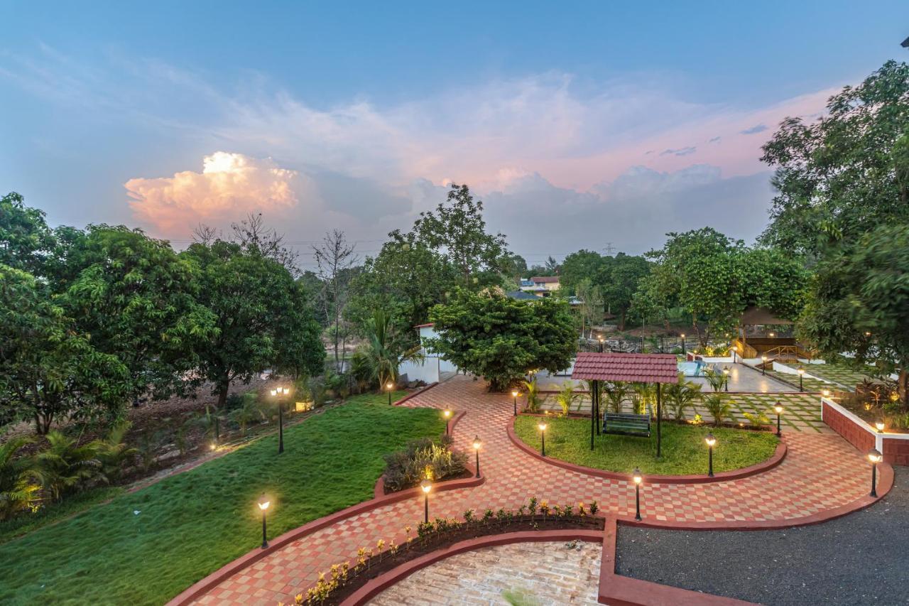 קארג'אט Saffronstays Riverfront Manor, 5-Bdr Pool Villa By Pej River מראה חיצוני תמונה