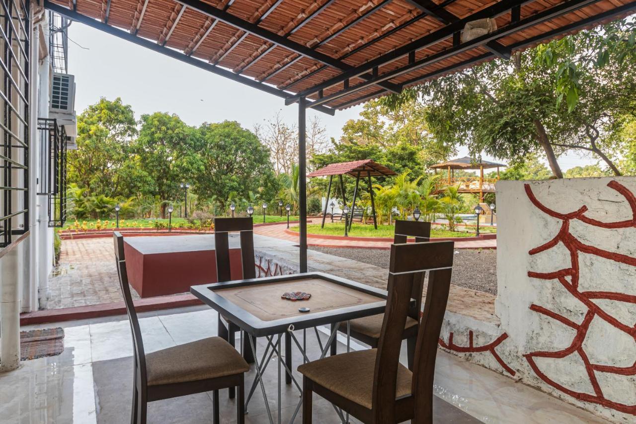 קארג'אט Saffronstays Riverfront Manor, 5-Bdr Pool Villa By Pej River מראה חיצוני תמונה