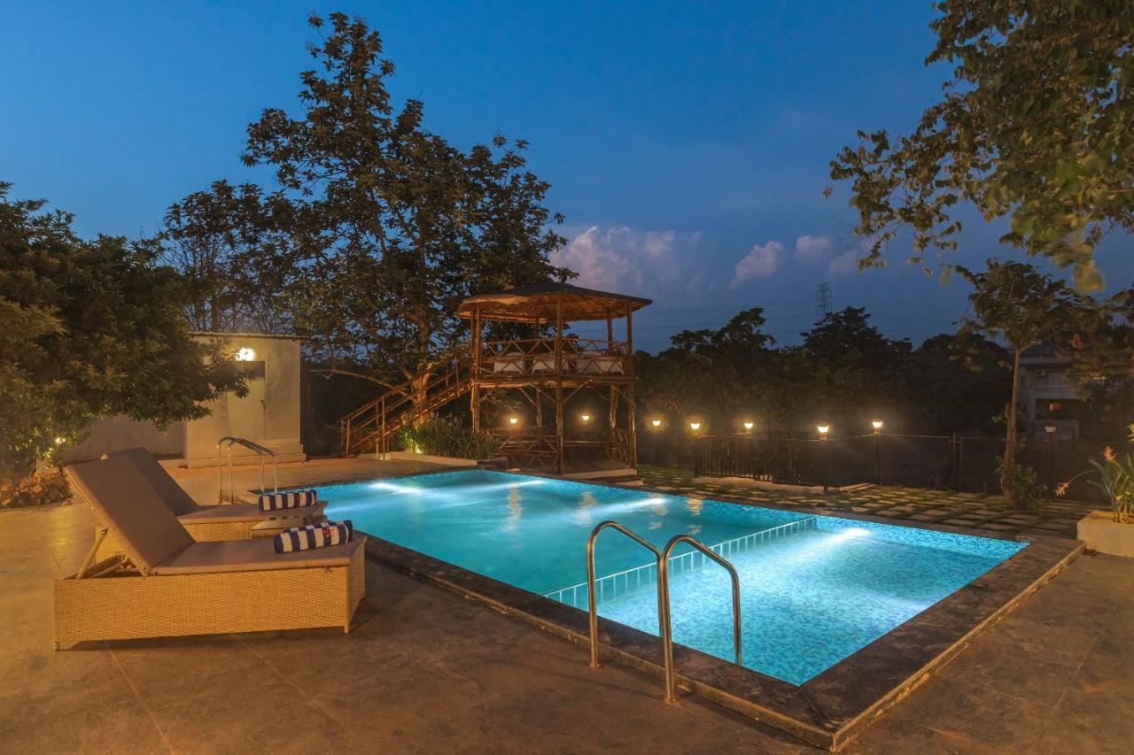 קארג'אט Saffronstays Riverfront Manor, 5-Bdr Pool Villa By Pej River מראה חיצוני תמונה